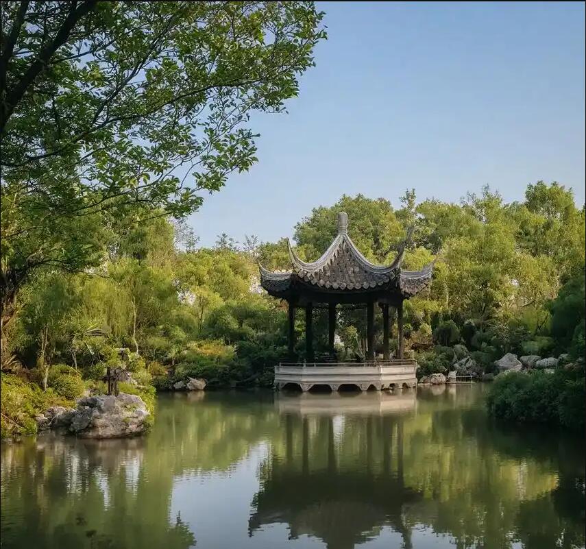 鞍山千山淡忘餐饮有限公司